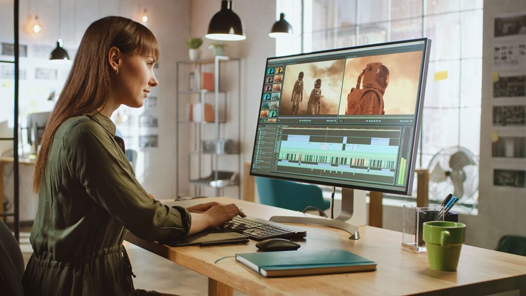 Computer monitors were more inventive and interesting at CES 2022